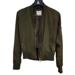 Forever 21 Heart & Hips Zip Front Army Green Bomber Jacket Small
